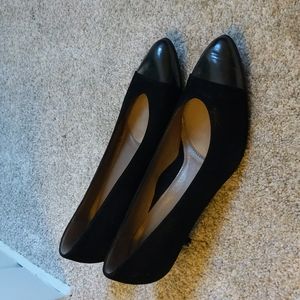 Beautifeel dress shoes. Euro size 41. Black shimmer suede. Grey patent toe.